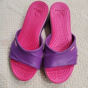 Crocs Women's Purple and Pink Slide Sandals
